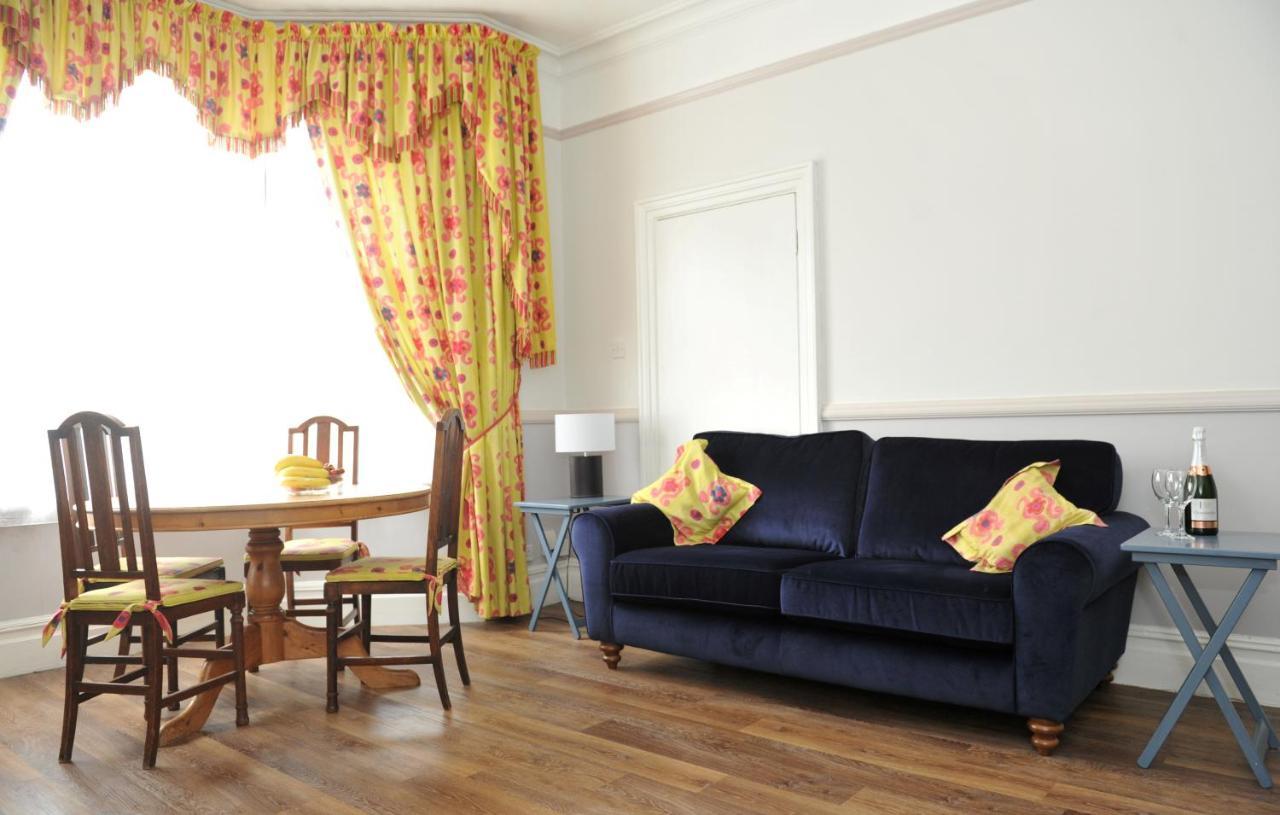 Beechurst Serviced Apartments Cheltenham Exterior foto