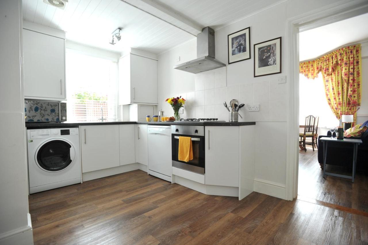 Beechurst Serviced Apartments Cheltenham Exterior foto